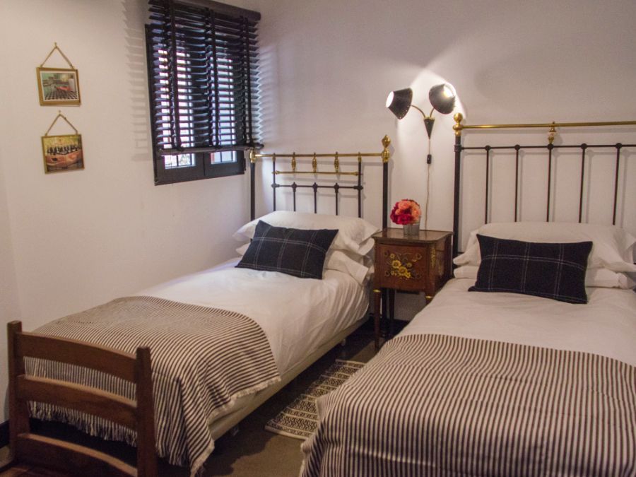 Habitación doble privada en hostel centro de Madrid